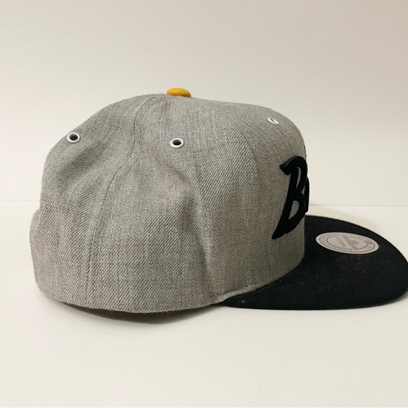 Boston Bruins Snapback Hat Mitchell & Ness Cap NHL - Picture 9 of 16